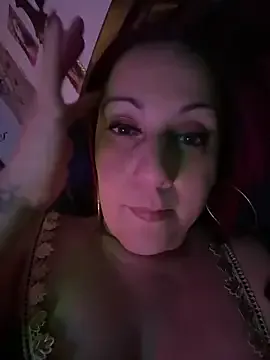 DeeLight124 on StripChat