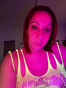 DeeLight124 on StripChat