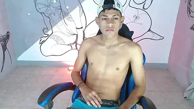 deivid_bigcock1 on StripChat