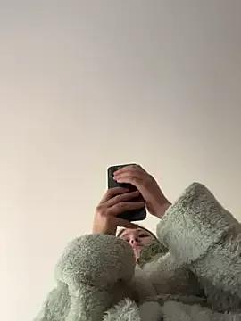 Demure_Whore on StripChat