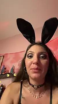 Gorgeous DianaSartori wants you to fuck their body now DianaSartori from StripChat