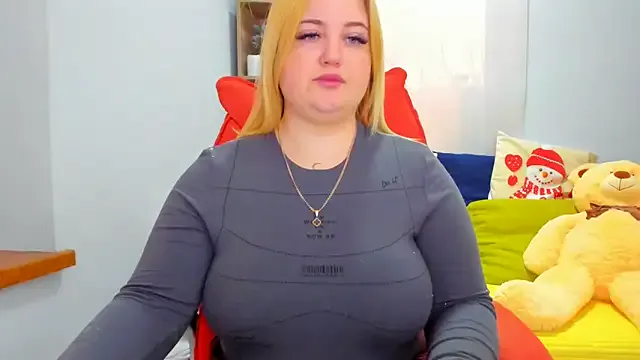 Doliss — doggy style without panties