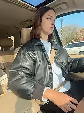 Discover DollyTall, she wants to masturbate for you DollyTall from StripChat