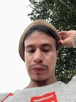 Freechat DominickVegas on StripChat