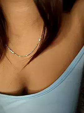 DreamGirlRiya from StripChat