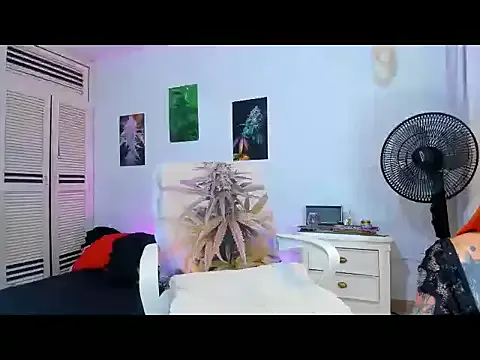 StripChat drippyorlovee is Freechat drippyorlovee — make me cum