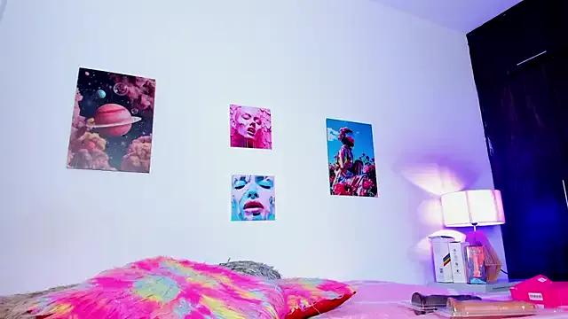 Freechat ebony_cutte on StripChat