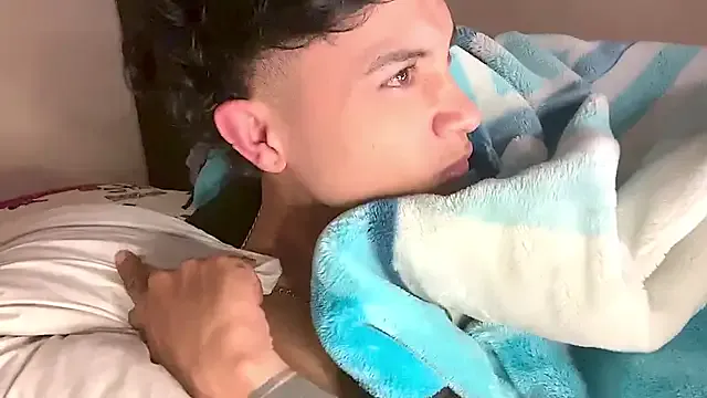 Edward_Milleer — cum on my body all naked 