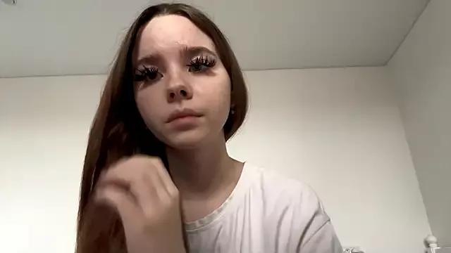 EhtelBiondi from StripChat