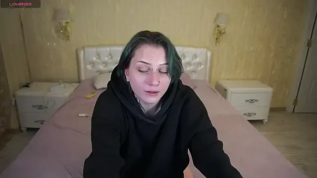 EliaRosee on StripChat