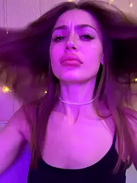 Freechat Elizabeth_Tay on StripChat