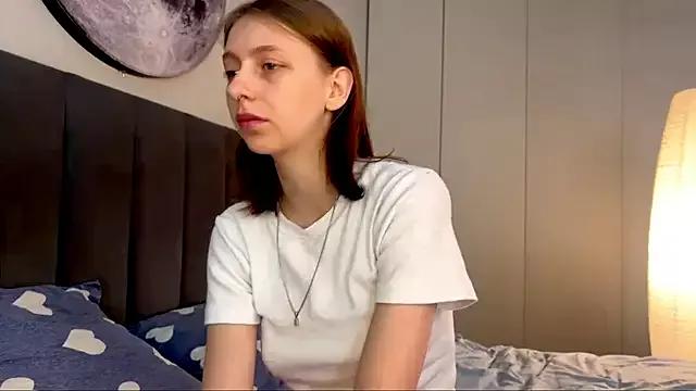 Freechat EllieDream on StripChat