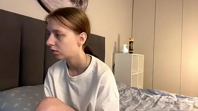 Freechat EllieDream on StripChat