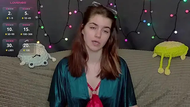 Freechat ElzaBlis on StripChat