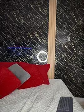 Ema_azel from StripChat