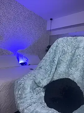 EMILIIA_RICHTER__ — CONTROL  LUSH 5MIN