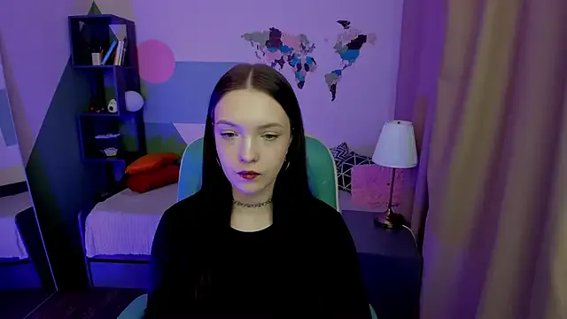 Emily_tender — Slap ass