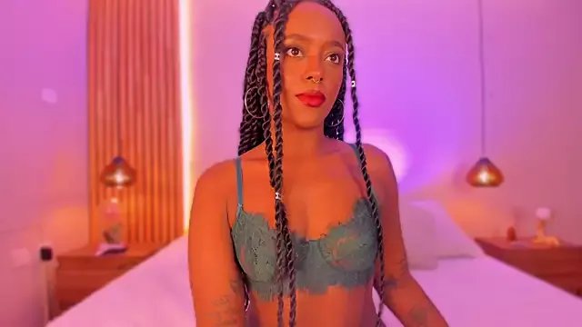 Private EmilyHaan on StripChat