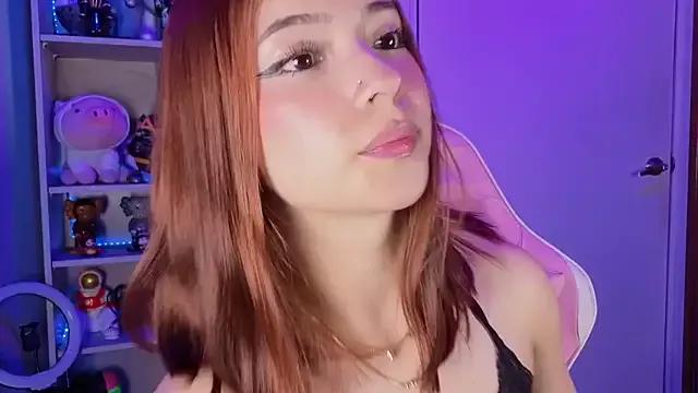 Explore hot stripper EmilyMiller_ EmilyMiller_ from StripChat