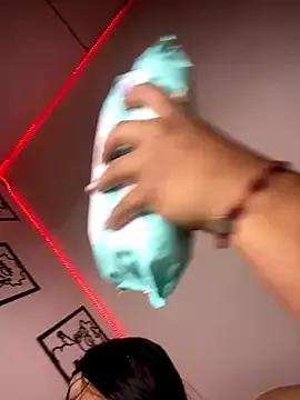 Emma_Brown_12 on StripChat