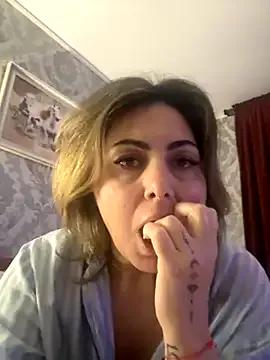 Freechat Emma_roqueen on StripChat