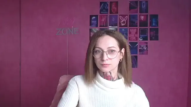 Esmi_Winter — yoga stretching