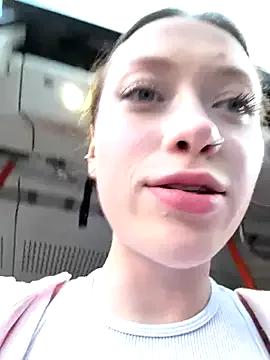 Freechat EstaVista on StripChat