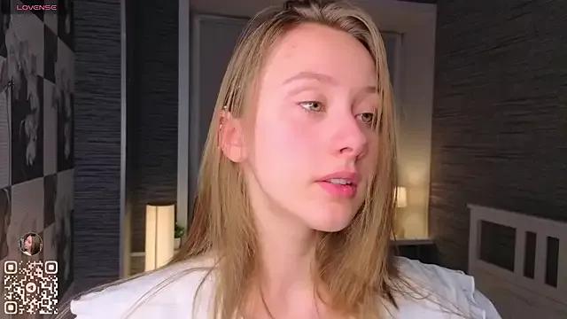 Admire EthalBuffkin, she wants to masturbate for you EthalBuffkin from StripChat