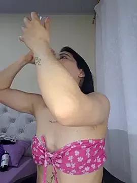 Naked Franchezkavegaaa wants you to fuck their body now franchezkavegaaa from StripChat