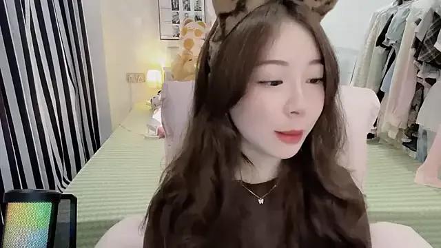 Gardenia-222 from StripChat