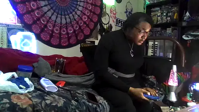 GardeniaFields on StripChat