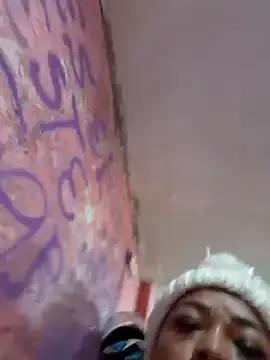 gatadeojosclaros on StripChat 