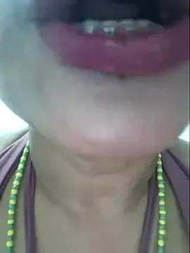 gatadeojosclaros on StripChat 