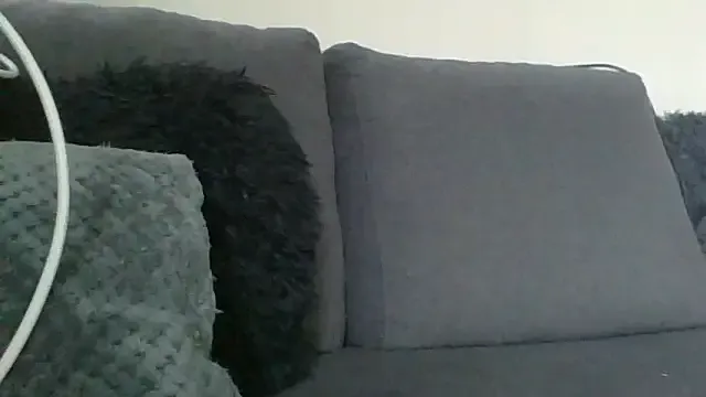 Geileboef28 — topless