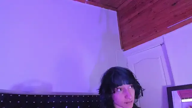 Ghosty_Doll on StripChat