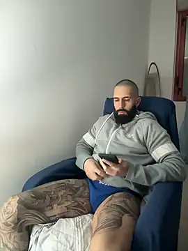 Gioeltoro89 — Naked+big cum 