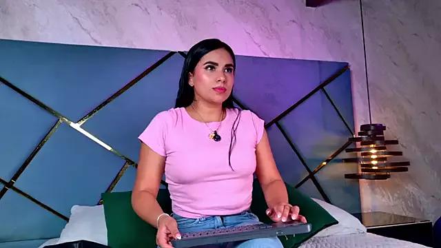 Freechat giorgia_13 on StripChat