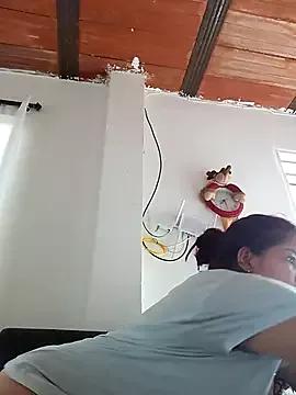 Freechat girl_tentation69 on StripChat