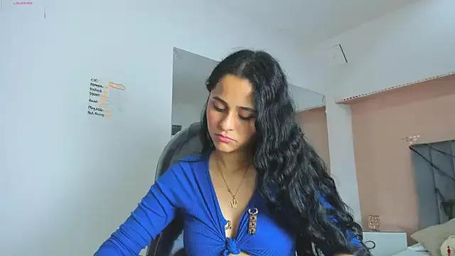 Giselle_Roldan on StripChat