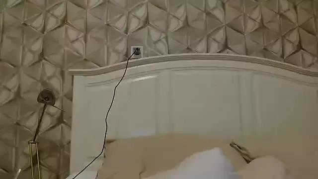 Goddess-Saysay7 from StripChat