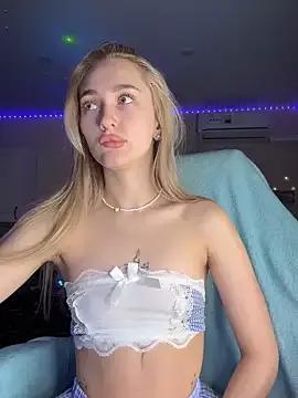 Naked Good__Girl_ from StripChat Good__Girl_ from StripChat