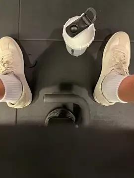 gooodboiii from StripChat