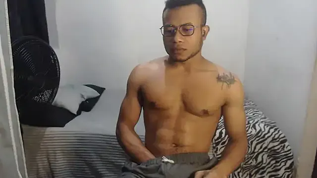 grandominantex1 on StripChat