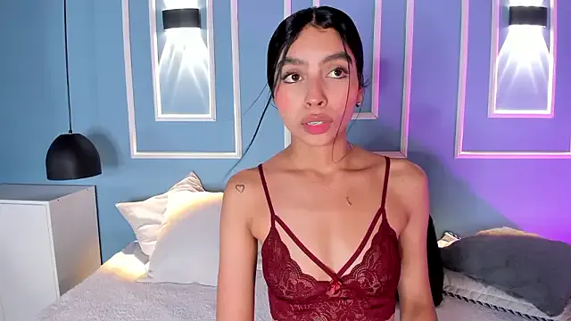 hannaa_zc — Bouncing and squeeze my ass