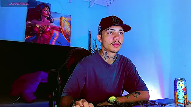 Freechat HannibalLester on StripChat