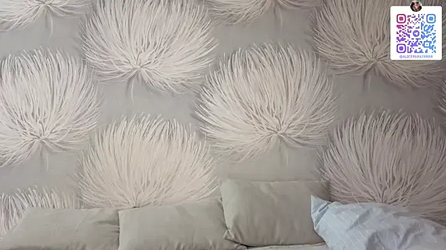 Harlybaby_2007 — Take off my shorts