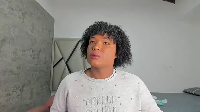 Harmony-01 on StripChat