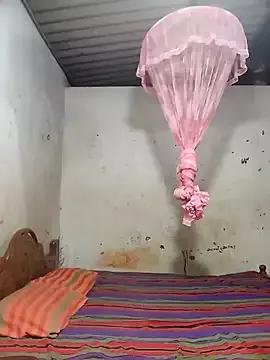 Discover HarshiStar7, she wants to masturbate for you HarshiStar7 from StripChat