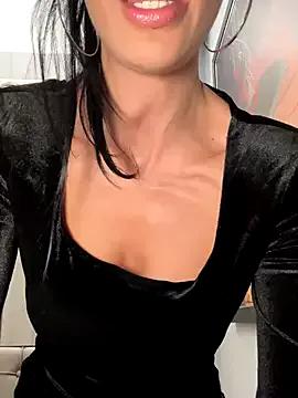 Helena_Karel on StripChat 