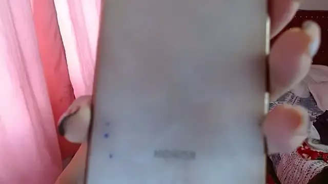 Freechat helenca43 on StripChat